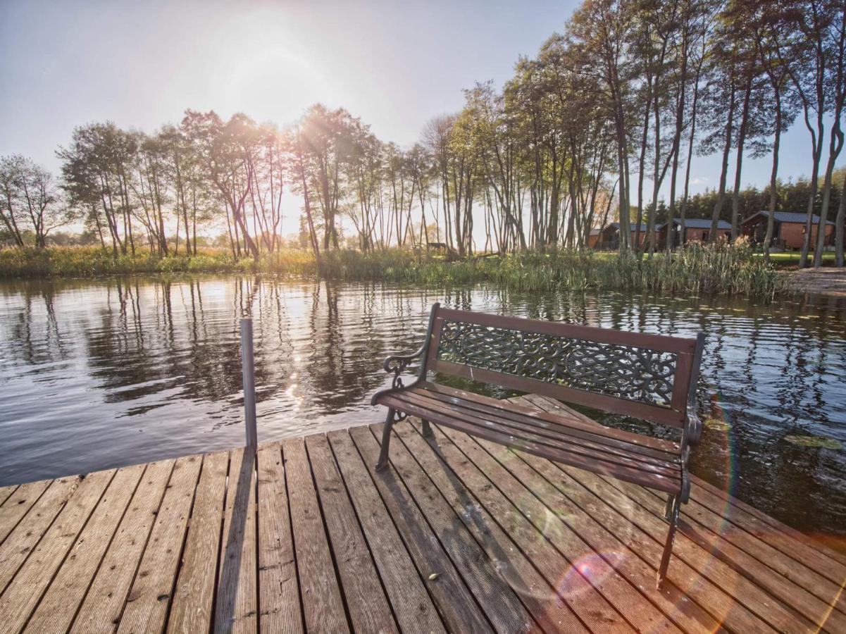 Przystan Nad Zatoka - Osada Holiday home Lubieszewo (Drawsko)